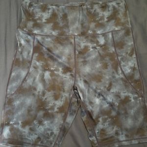 Shein curve 1xl Biker shorts in tiedye navy blue